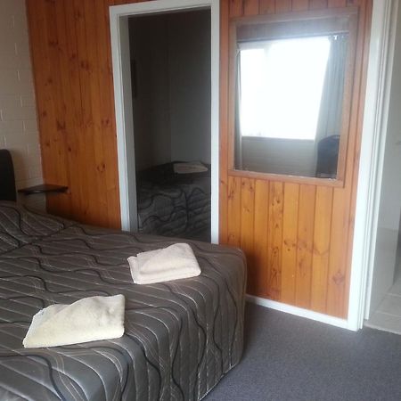 尼尔绿洲汽车旅馆 Nhill 外观 照片