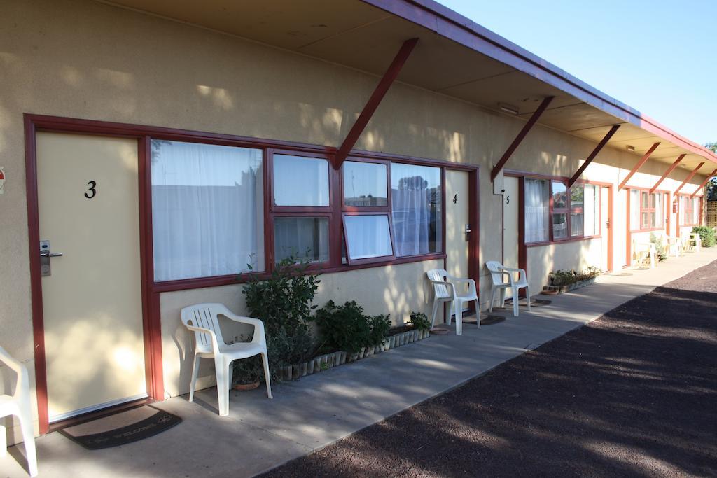 尼尔绿洲汽车旅馆 Nhill 外观 照片