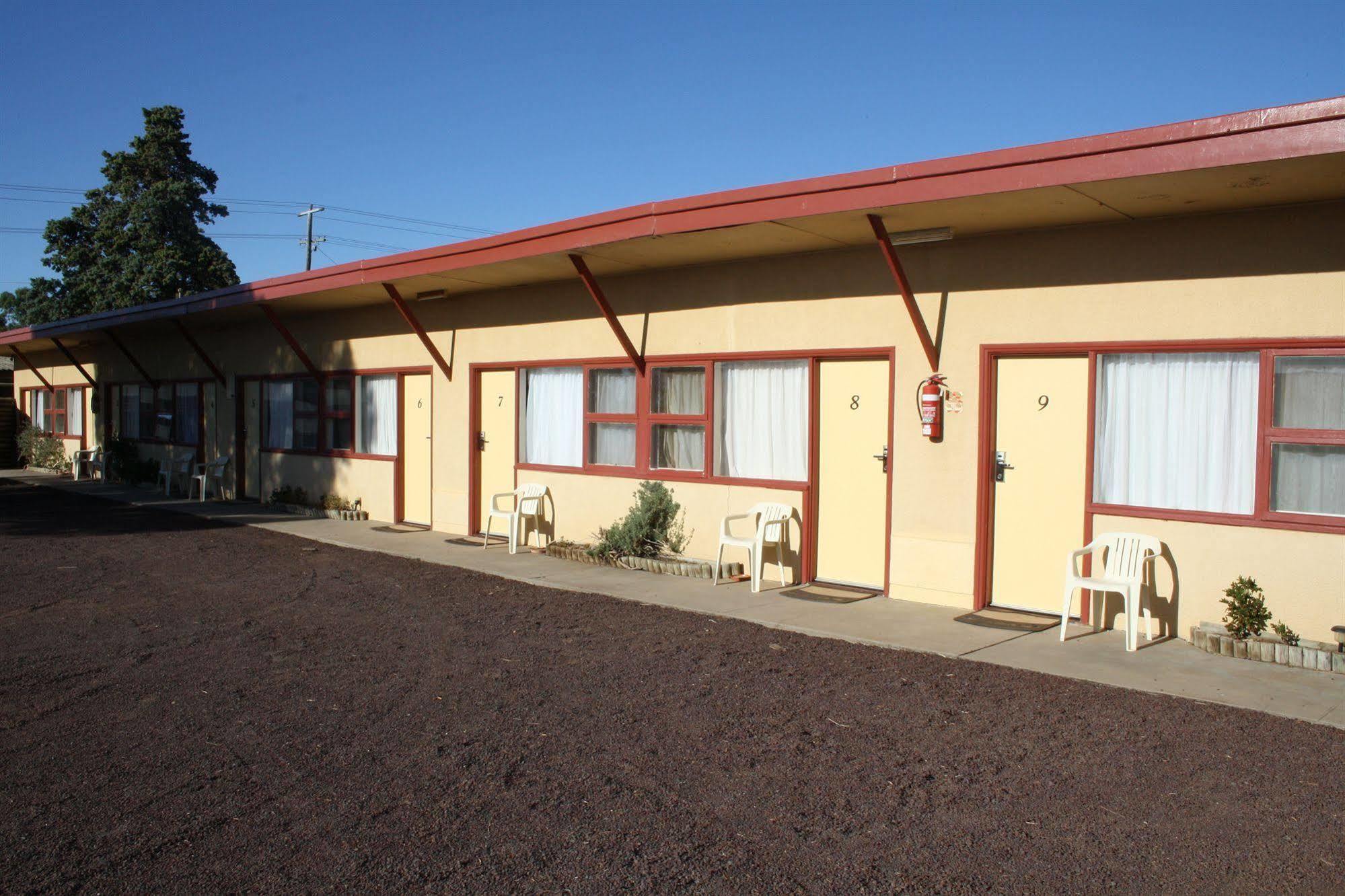 尼尔绿洲汽车旅馆 Nhill 外观 照片